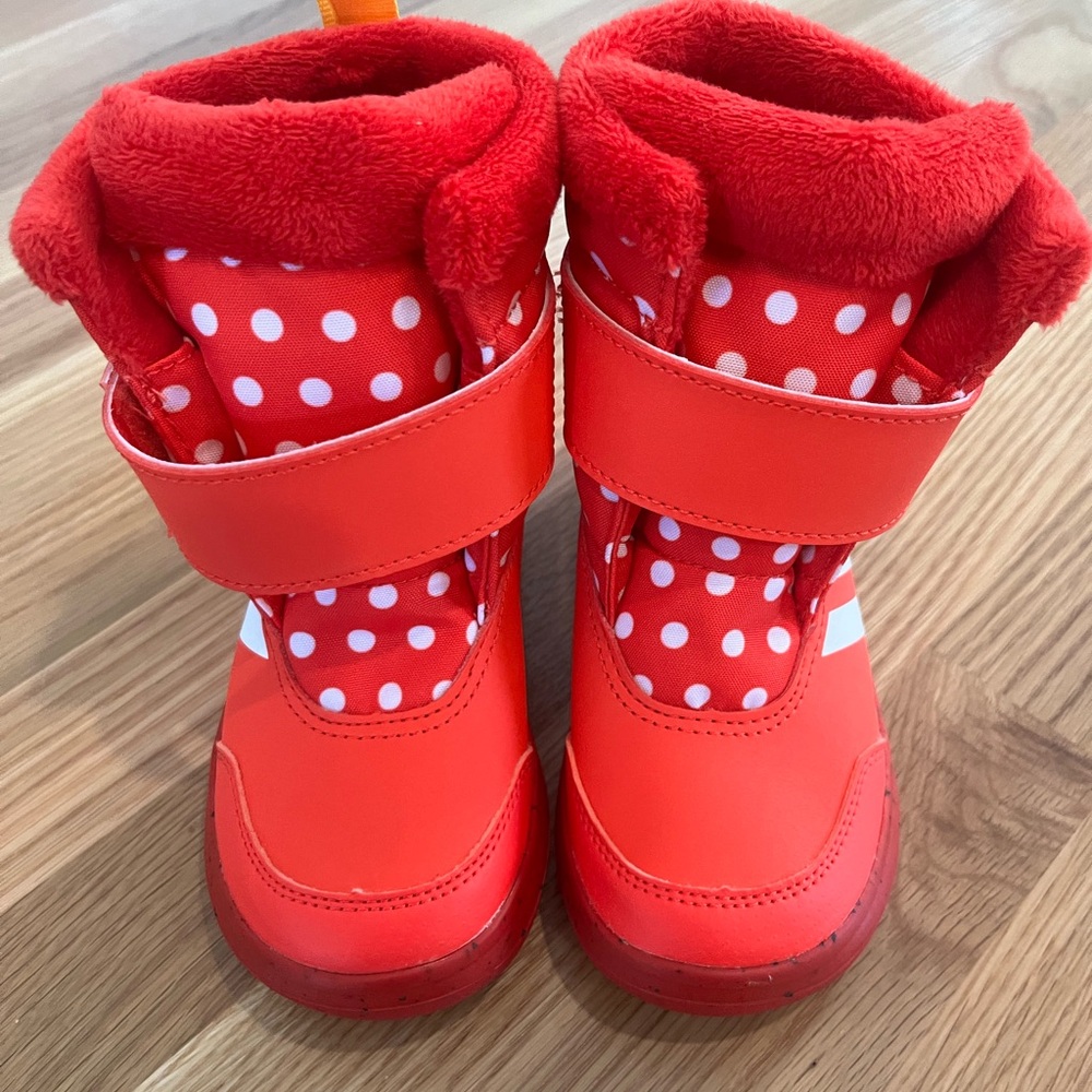Adidas Minnie Mouse Snow boots